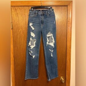 Hollister Ultra High-Rise Dad Jeans